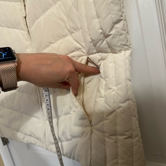 Talbots puffer vest - Picture 6 of 7